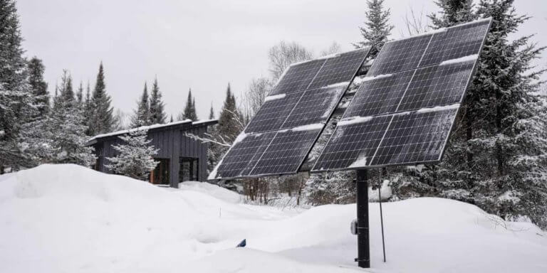 Do Solar Panels Work in the Winter? | Snow Effects 